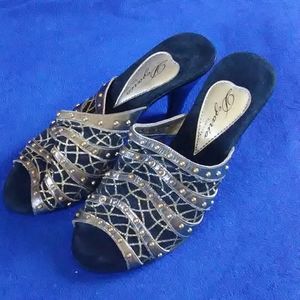 ⏳ 👟 Dezario Heels Size 8